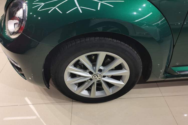 Used Volkswagen Beetle 2018 280TSI Zongle Model Left Front Wheel Hub