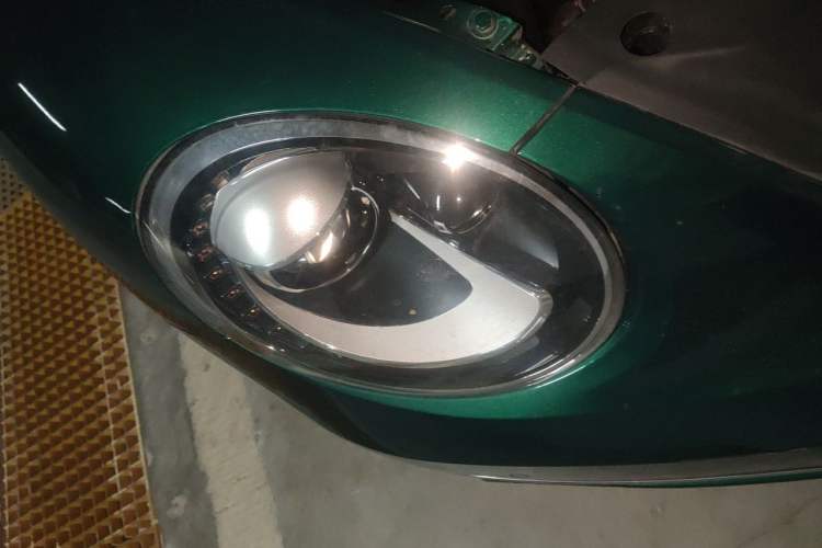 Used Volkswagen Beetle 2018 180TSI Yile Model Right Front Headlight