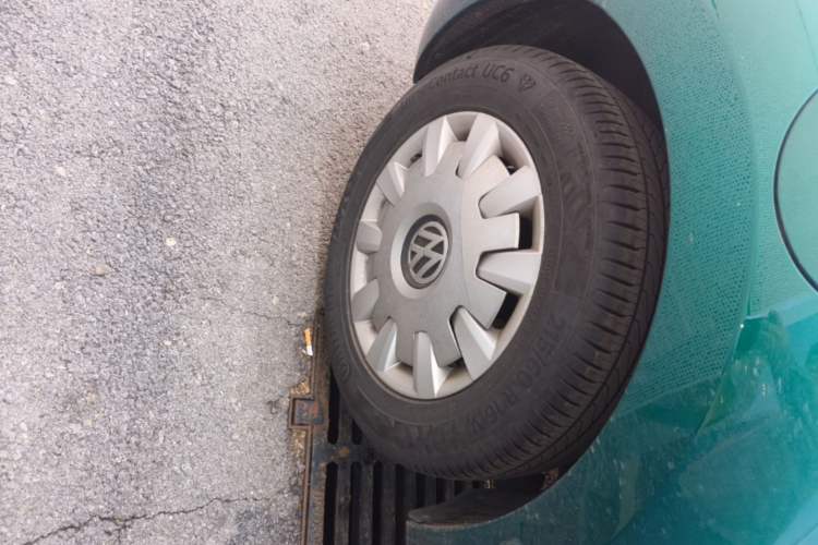Used Volkswagen Beetle 2018 180TSI Yile Model Right Rear Wheel Hub