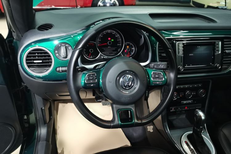 Used Volkswagen Beetle 2018 280TSI Zongle Model Steering Wheel