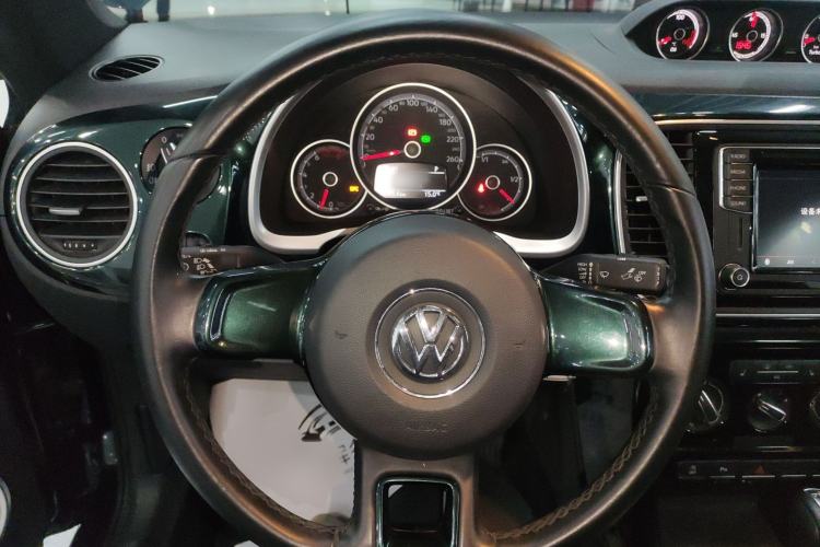 Used Volkswagen Beetle 2018 180TSI Joyful Orange Edition Steering Wheel