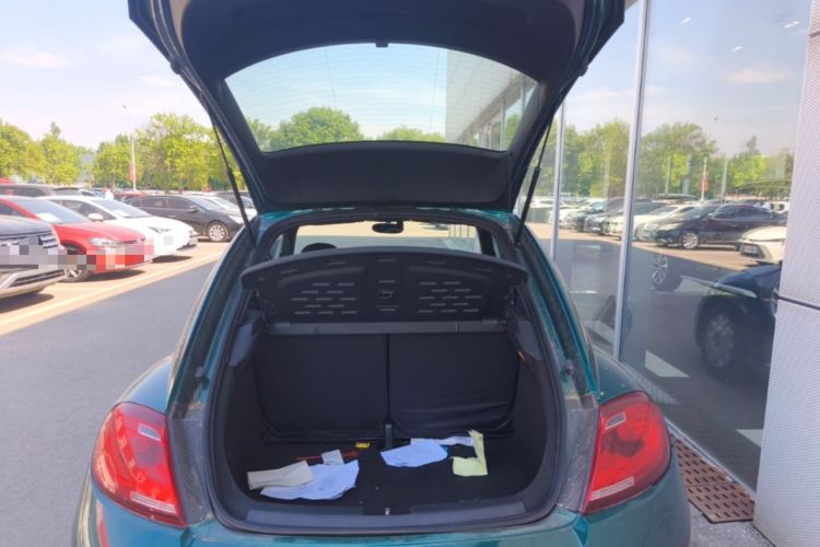Used Volkswagen Beetle 2018 180TSI Yile Model Trunk