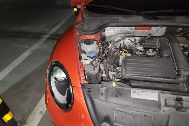 Used Volkswagen Beetle 2018 280TSI Zongle Model Engine Bay Right