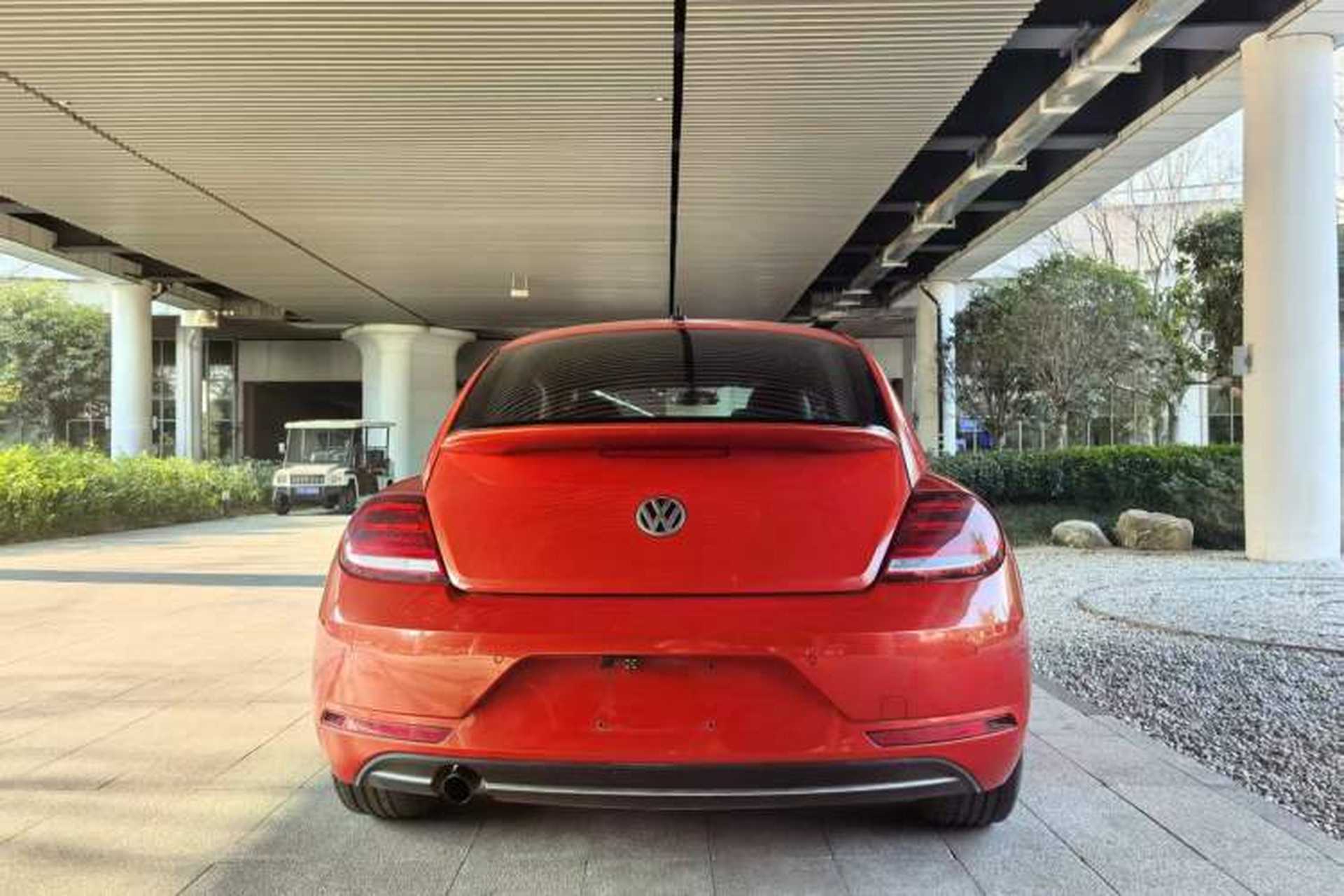 Used Volkswagen Beetle 2018 180TSI Joyful Orange Edition Exterior 5