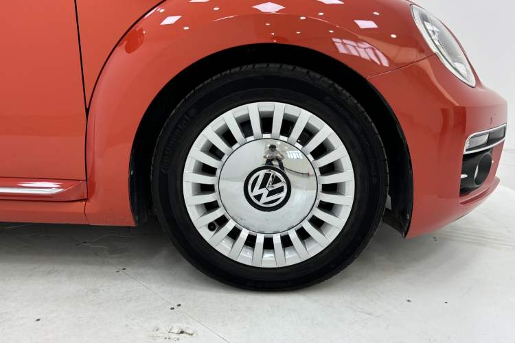 Used Volkswagen Beetle 2018 180TSI Joyful Orange Edition Exterior 6