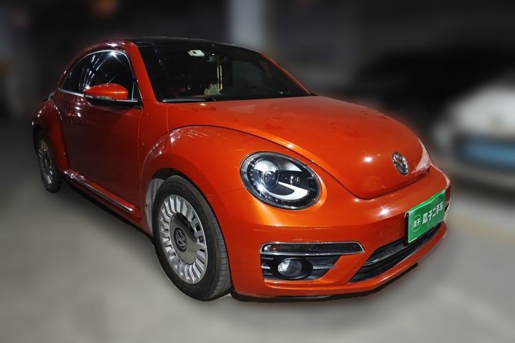 Used Volkswagen Beetle 2018 180TSI Joyful Orange Edition Front Right 45 Deg