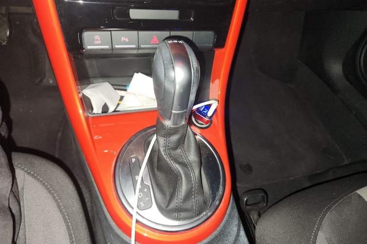 Used Volkswagen Beetle 2018 280TSI Zongle Model Gear Lever