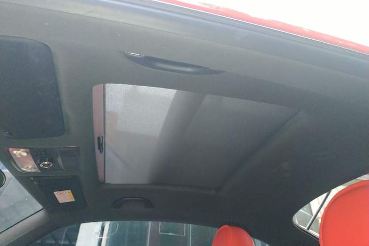 Used Volkswagen Beetle 2018 180TSI Shangle Model Headliner