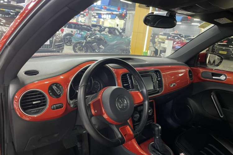 Used Volkswagen Beetle 2018 180TSI Yile Model Interior 1