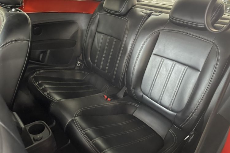 Used Volkswagen Beetle 2018 180TSI Yile Model Interior 4