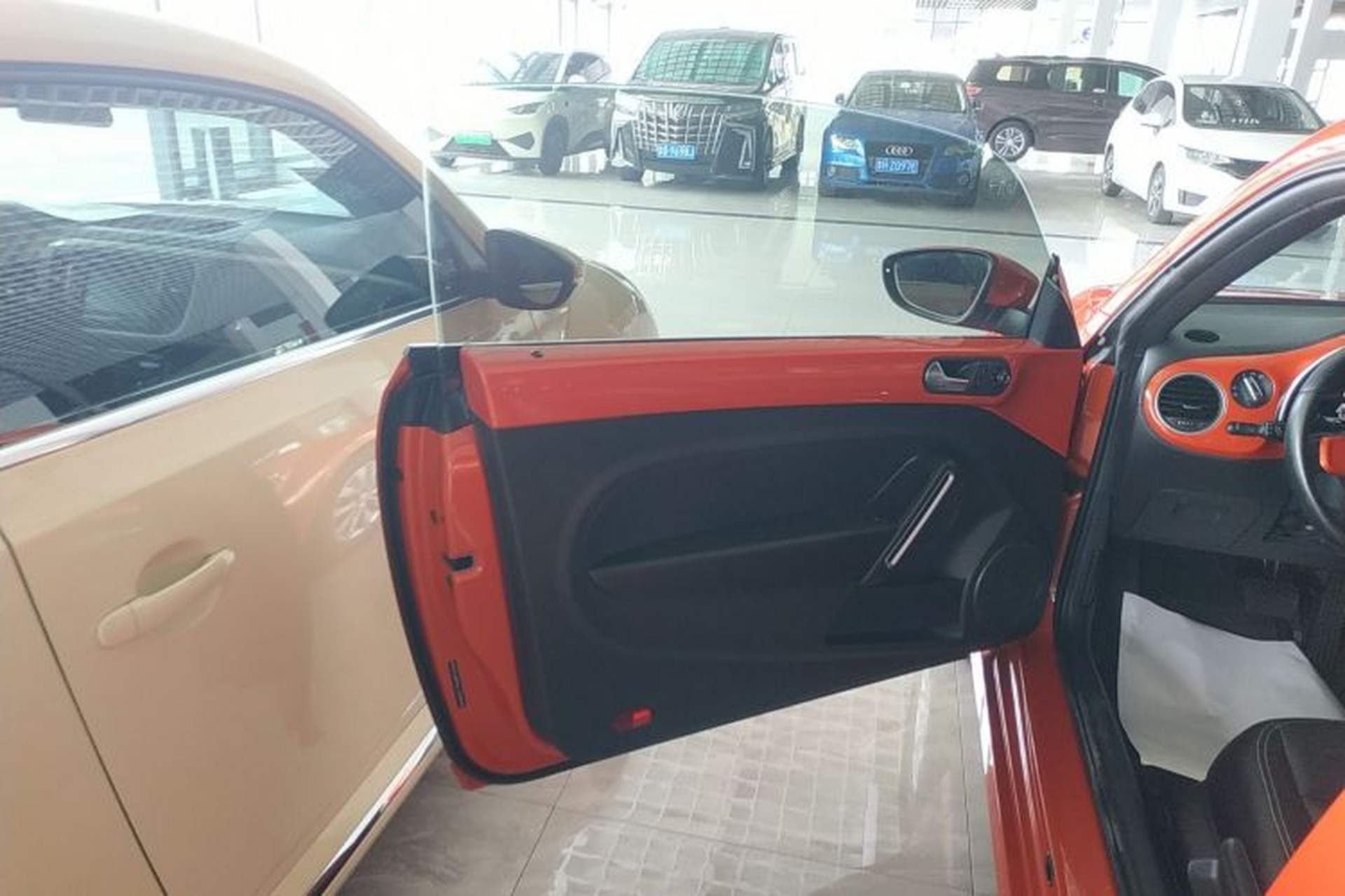 Used Volkswagen Beetle 2018 180TSI Yile Model Left Front Door Interior
