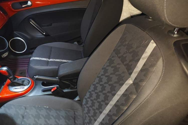 Used Volkswagen Beetle 2018 180TSI Joyful Orange Edition Left Front Seat