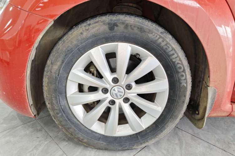 Used Volkswagen Beetle 2018 180TSI Yile Model Left Front Wheel Hub
