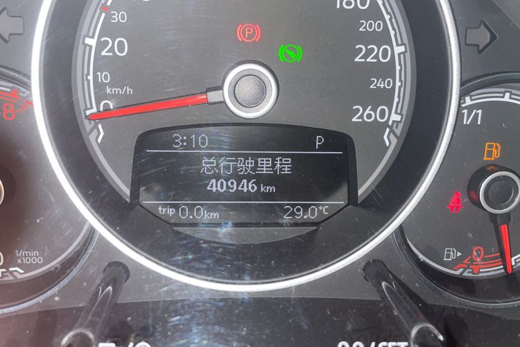 Used Volkswagen Beetle 2018 180TSI Yile Model Odometer Close Up