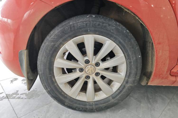 Used Volkswagen Beetle 2018 180TSI Yile Model Right Rear Wheel Hub