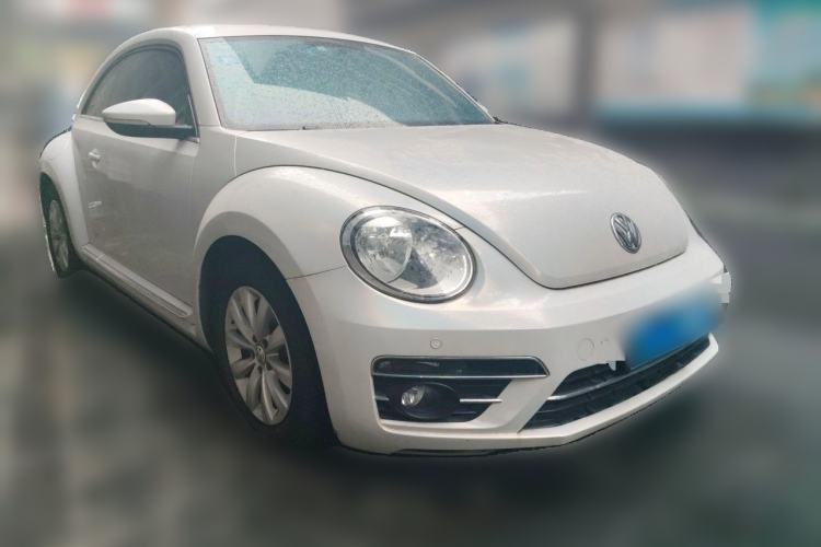 Used Volkswagen Beetle 2018 180TSI Yile Model Front Right 45 Deg