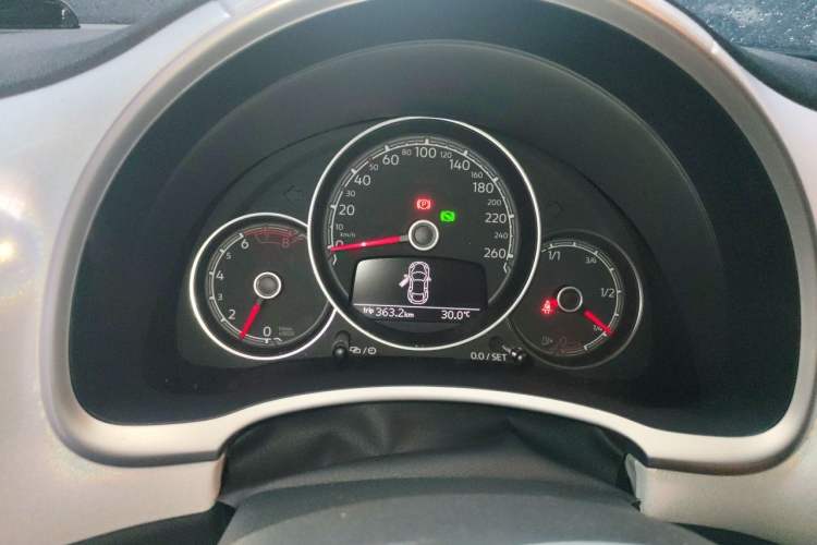 Used Volkswagen Beetle 2018 180TSI Yile Model Instrument Cluster