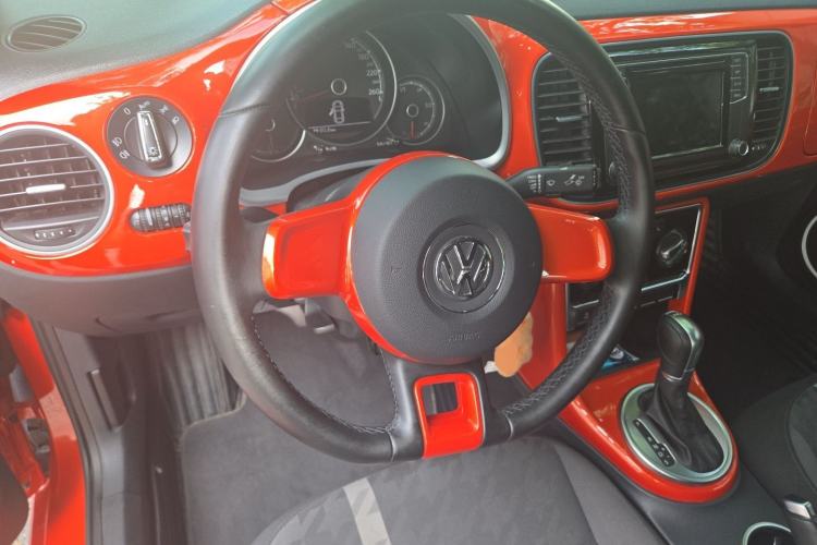 Used Volkswagen Beetle 2018 180TSI Joyful Orange Edition Steering Wheel