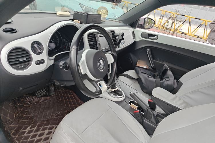Used Volkswagen Beetle 2018 180TSI Yile Model Left Front Seat