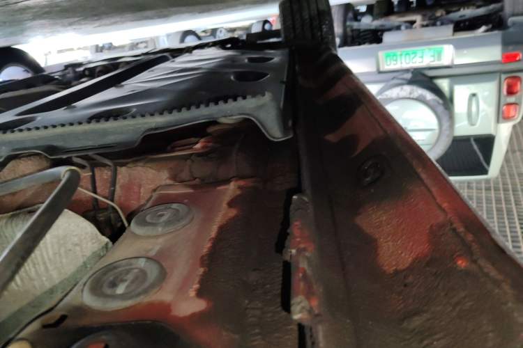 Used Volkswagen Beetle 2018 180TSI Shangle Model Left Side Sill