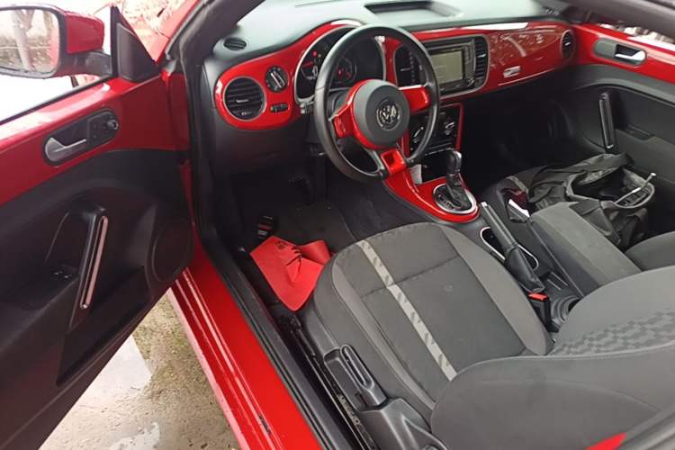 Used Volkswagen Beetle 2018 180TSI Yile Model Center Console