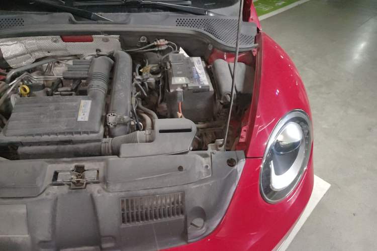 Used Volkswagen Beetle 2018 180TSI Shangle Model Engine Bay Left