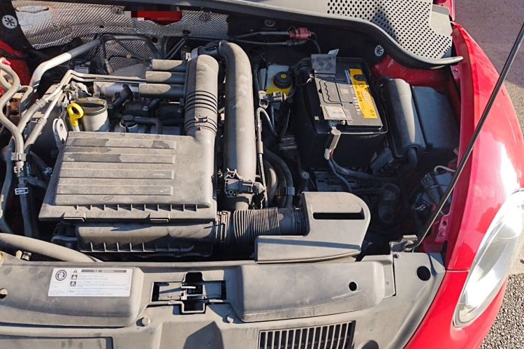 Used Volkswagen Beetle 2018 180TSI Yile Model Engine Bay Left
