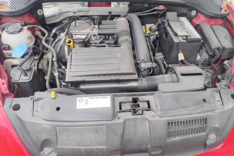 Used Volkswagen Beetle 2018 180TSI Majestic Red Edition Engine Bay