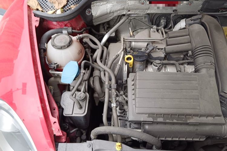 Used Volkswagen Beetle 2018 180TSI Shangle Model Engine Bay Right