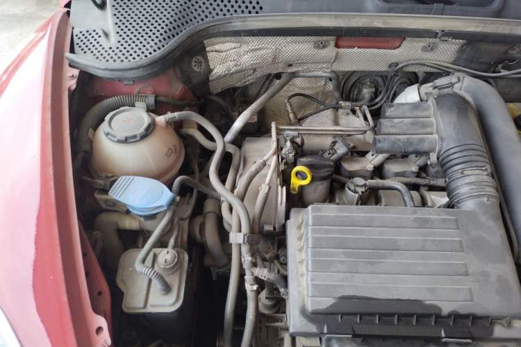 Used Volkswagen Beetle 2018 280TSI Zongle Model Engine Bay Right