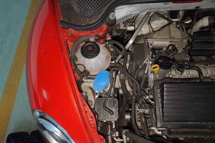 Used Volkswagen Beetle 2018 180TSI Yile Model Engine Bay Right