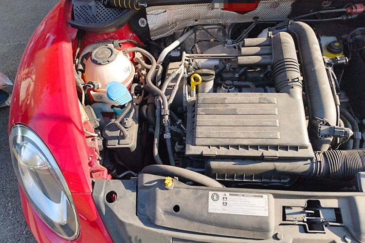 Used Volkswagen Beetle 2018 180TSI Yile Model Engine Bay Right