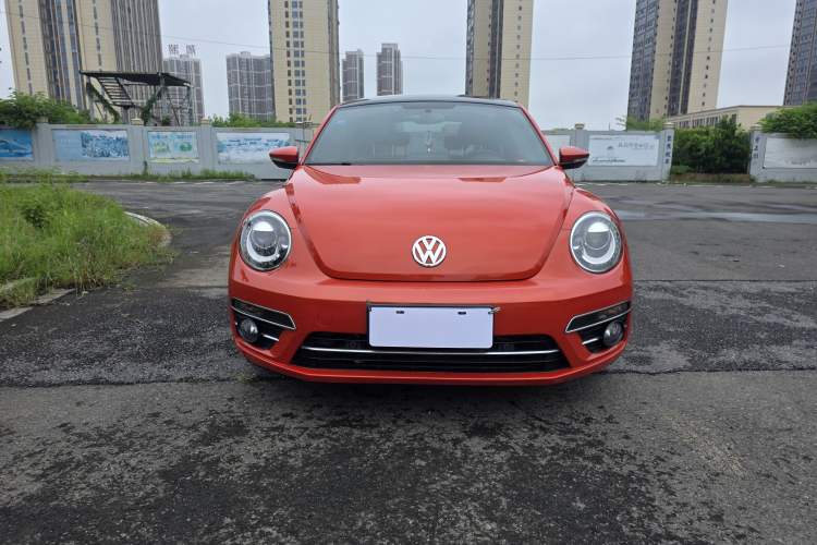 Used Volkswagen Beetle 2018 180TSI Joyful Orange Edition Exterior 1