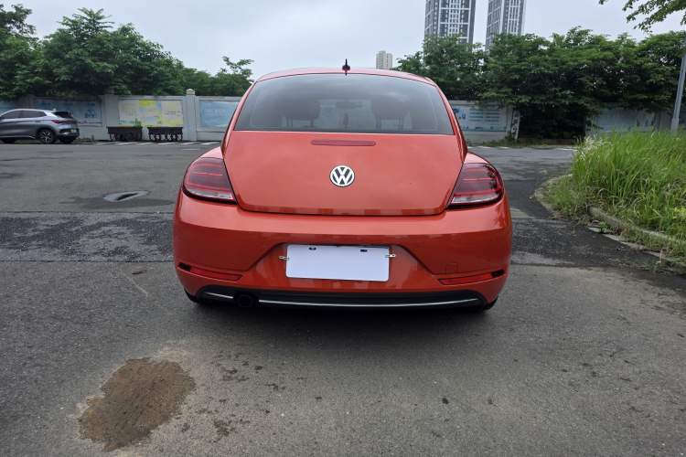 Used Volkswagen Beetle 2018 180TSI Joyful Orange Edition Exterior 4