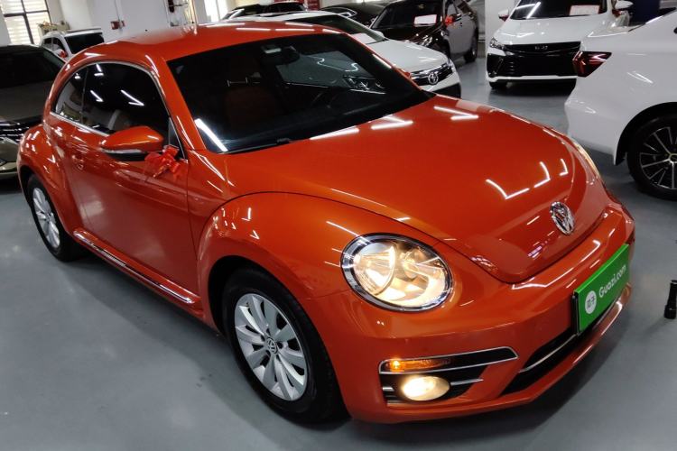 Used Volkswagen Beetle 2018 180TSI Yile Model Front Right 45 Deg