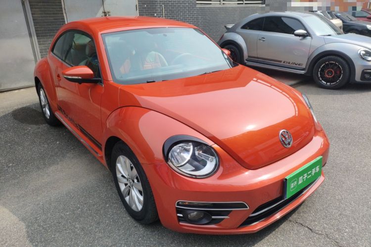 Used Volkswagen Beetle 2018 180TSI Yile Model Front Right 45 Deg