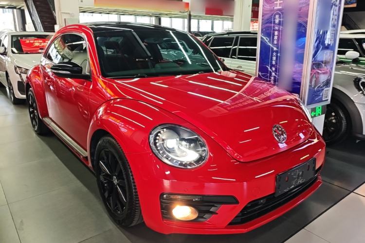 Used Volkswagen Beetle 2018 180TSI Shangle Model Front Right 45 Deg
