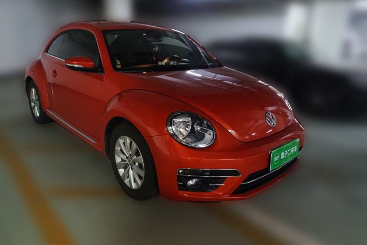 Used Volkswagen Beetle 2018 180TSI Yile Model Front Right 45 Deg