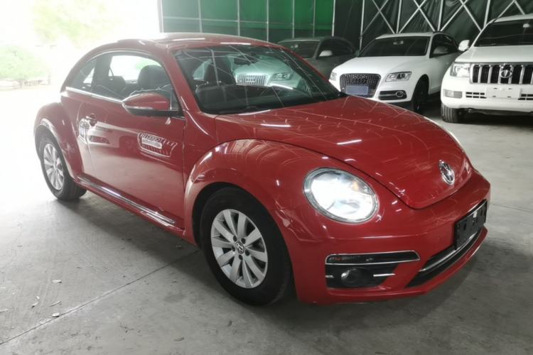 Used Volkswagen Beetle 2018 180TSI Yile Model Front Right 45 Deg