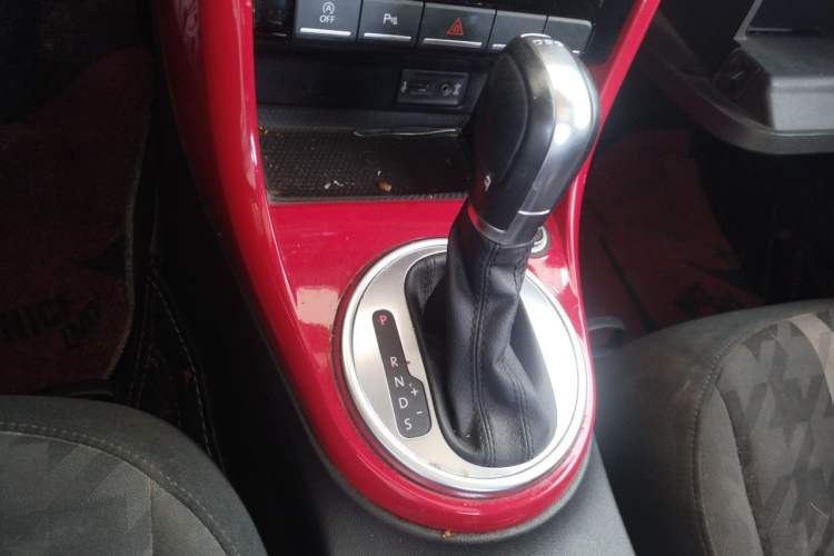 Used Volkswagen Beetle 2018 280TSI Zongle Model Gear Lever