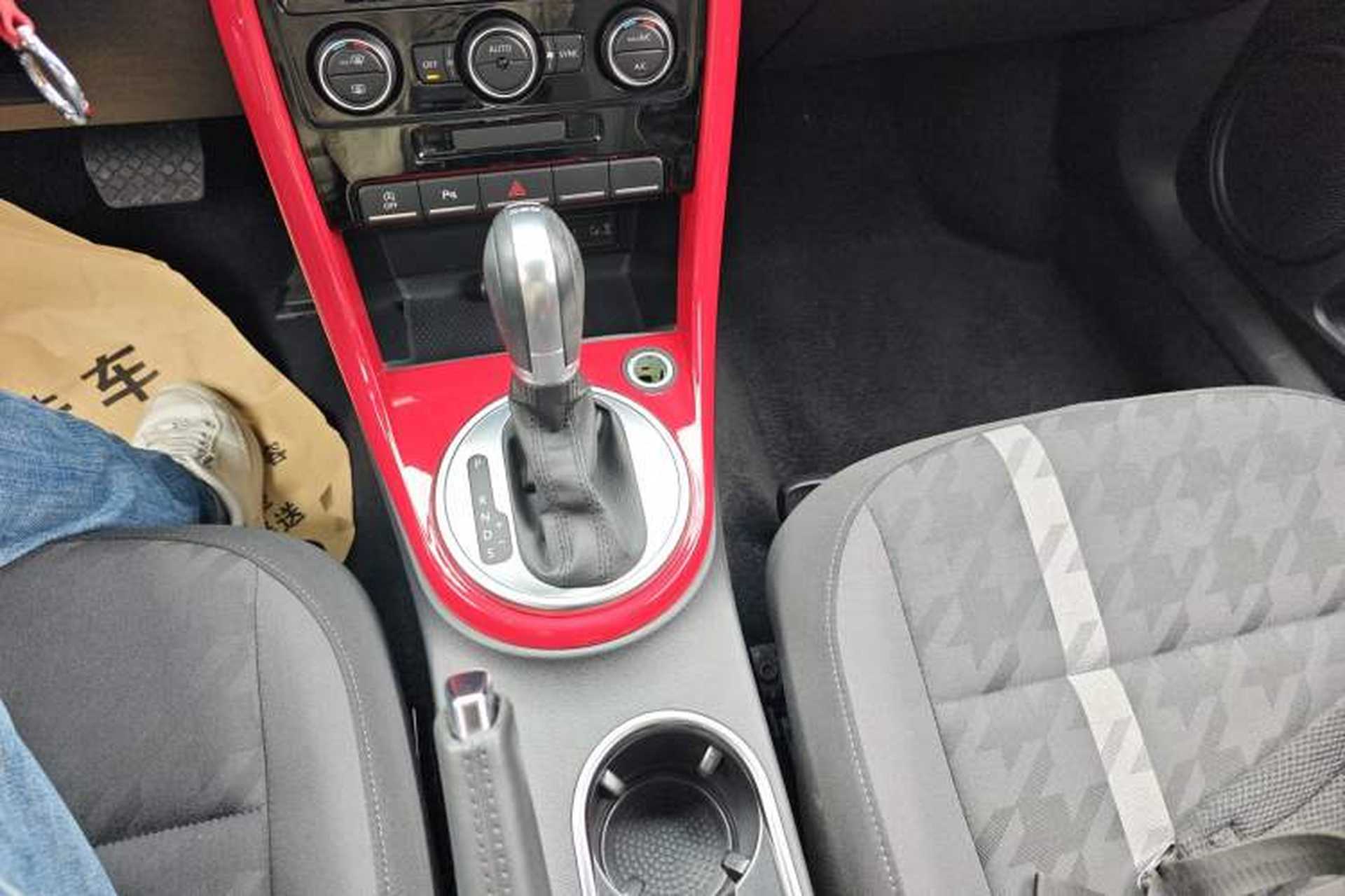 Used Volkswagen Beetle 2018 280TSI Zongle Model Gear Lever