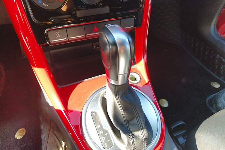 Used Volkswagen Beetle 2018 180TSI Yile Model Gear Lever
