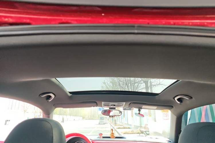 Used Volkswagen Beetle 2018 180TSI Shangle Model Headliner