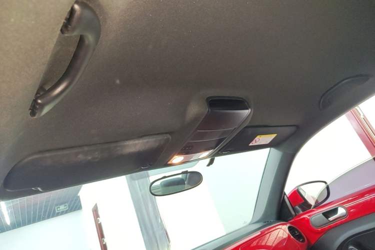 Used Volkswagen Beetle 2018 180TSI Yile Model Headliner