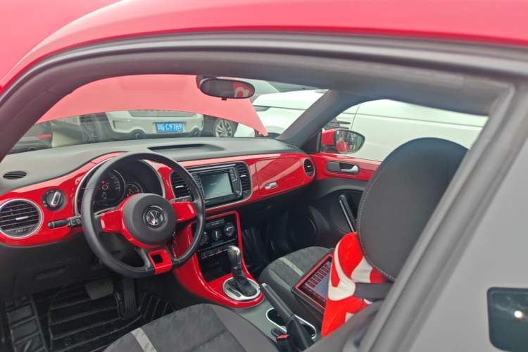 Used Volkswagen Beetle 2018 180TSI Shangle Model Headliner
