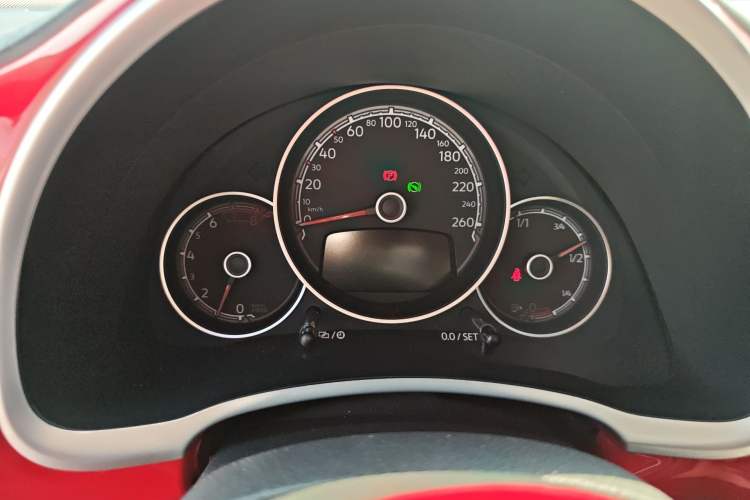 Used Volkswagen Beetle 2018 180TSI Shangle Model Instrument Cluster