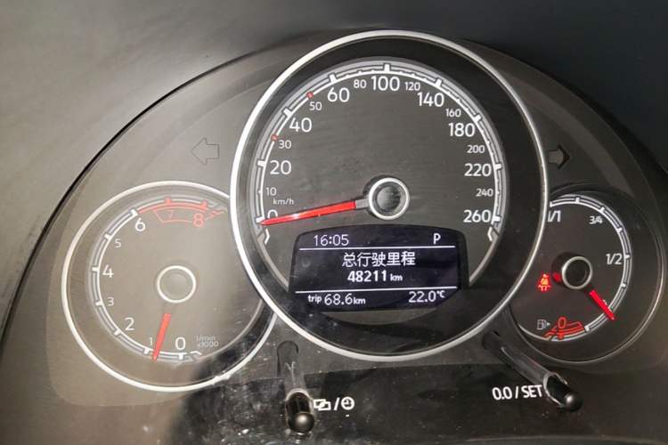 Used Volkswagen Beetle 2018 180TSI Yile Model Instrument Cluster