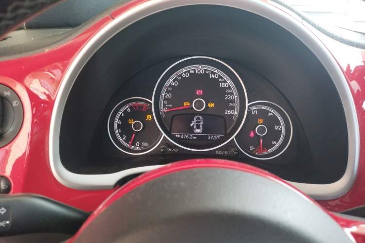Used Volkswagen Beetle 2018 280TSI Zongle Model Instrument Cluster