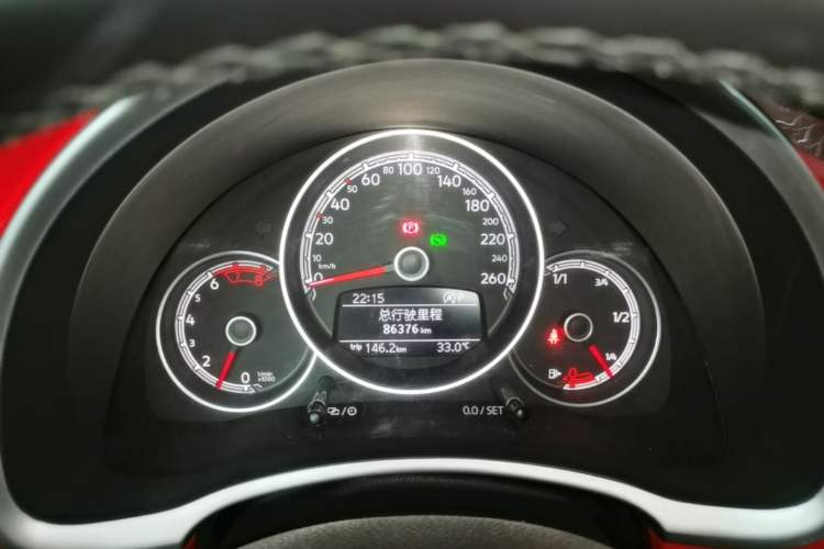 Used Volkswagen Beetle 2018 180TSI Yile Model Instrument Cluster
