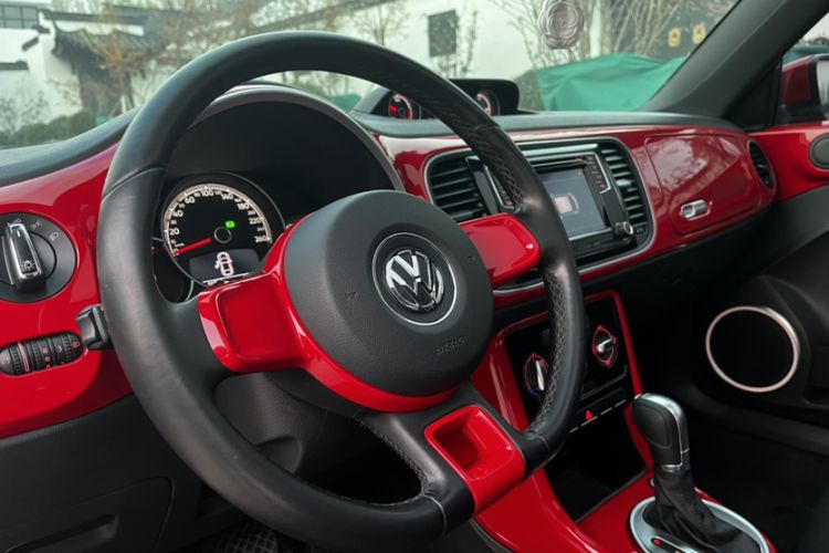 Used Volkswagen Beetle 2018 180TSI Shangle Model Interior 1